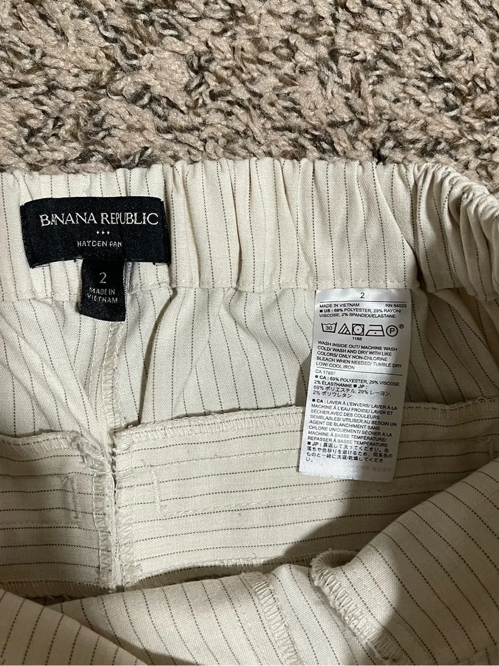 Women's pants Banana Republic Hayden Pant size 2 pinstripe white